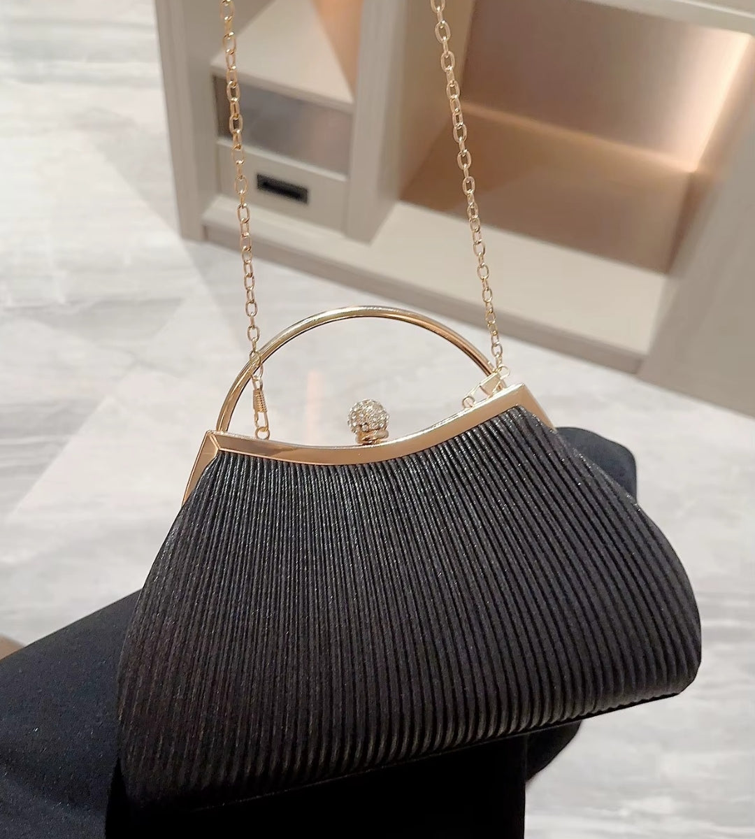 Bolsa Clutch Milano Plissada