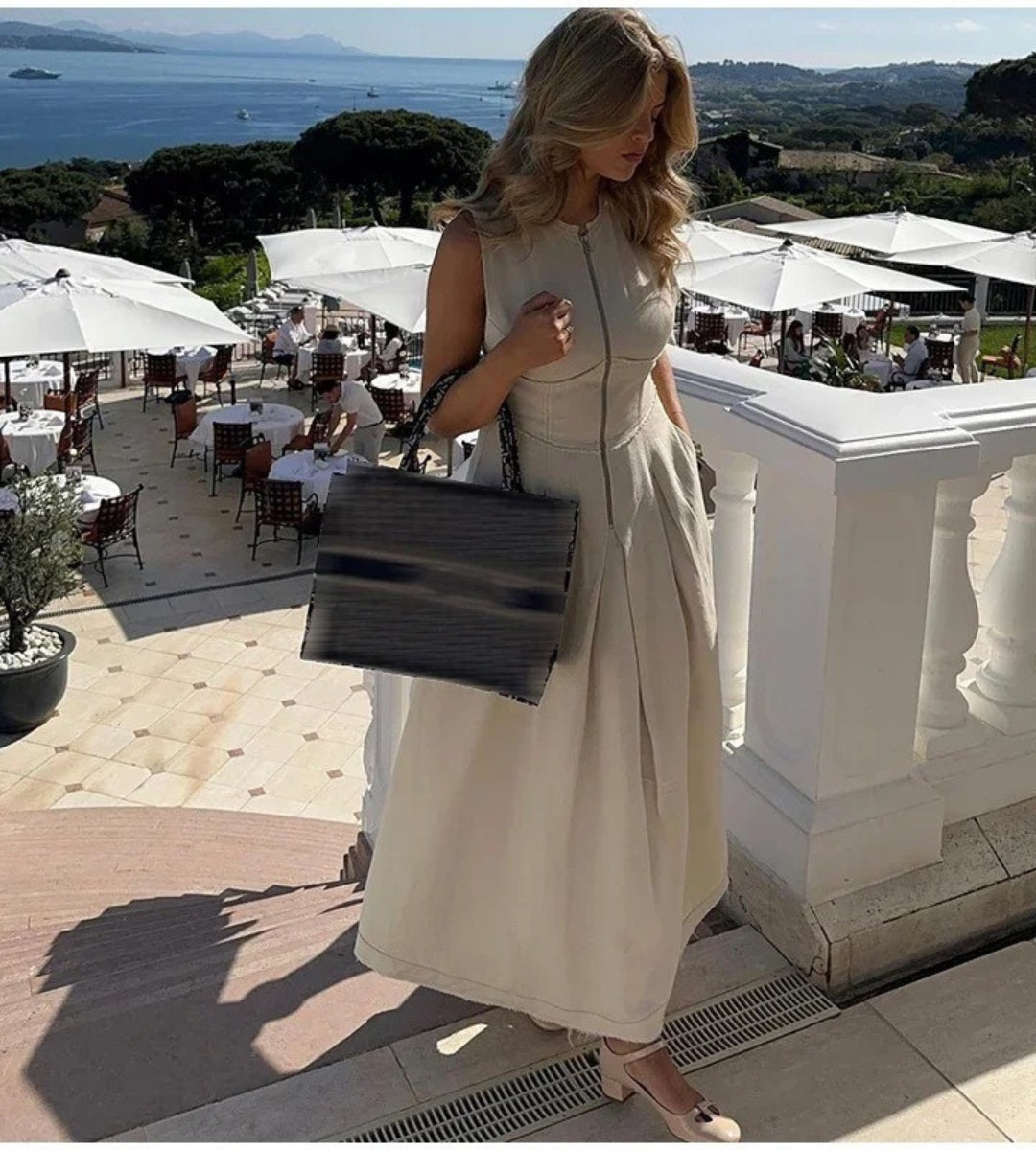 Vestido Longo Alfaiataria Premium Gola Alta com Zíper Frontal