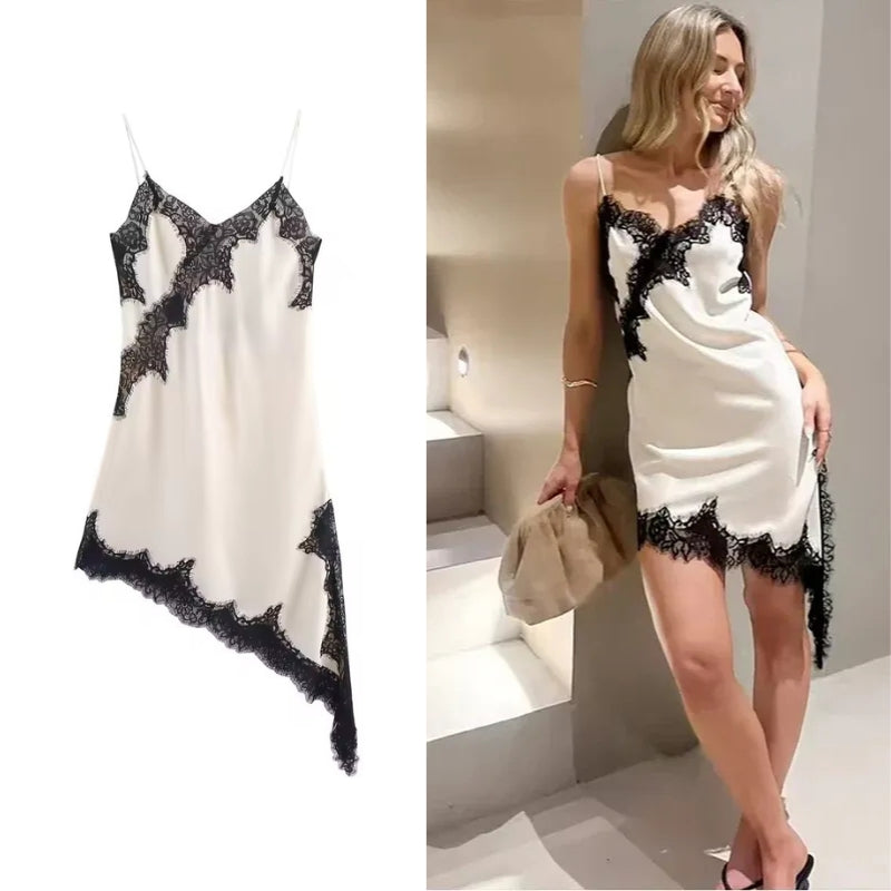 Vestido Valerie em cetim com renda delicada e design slip brading