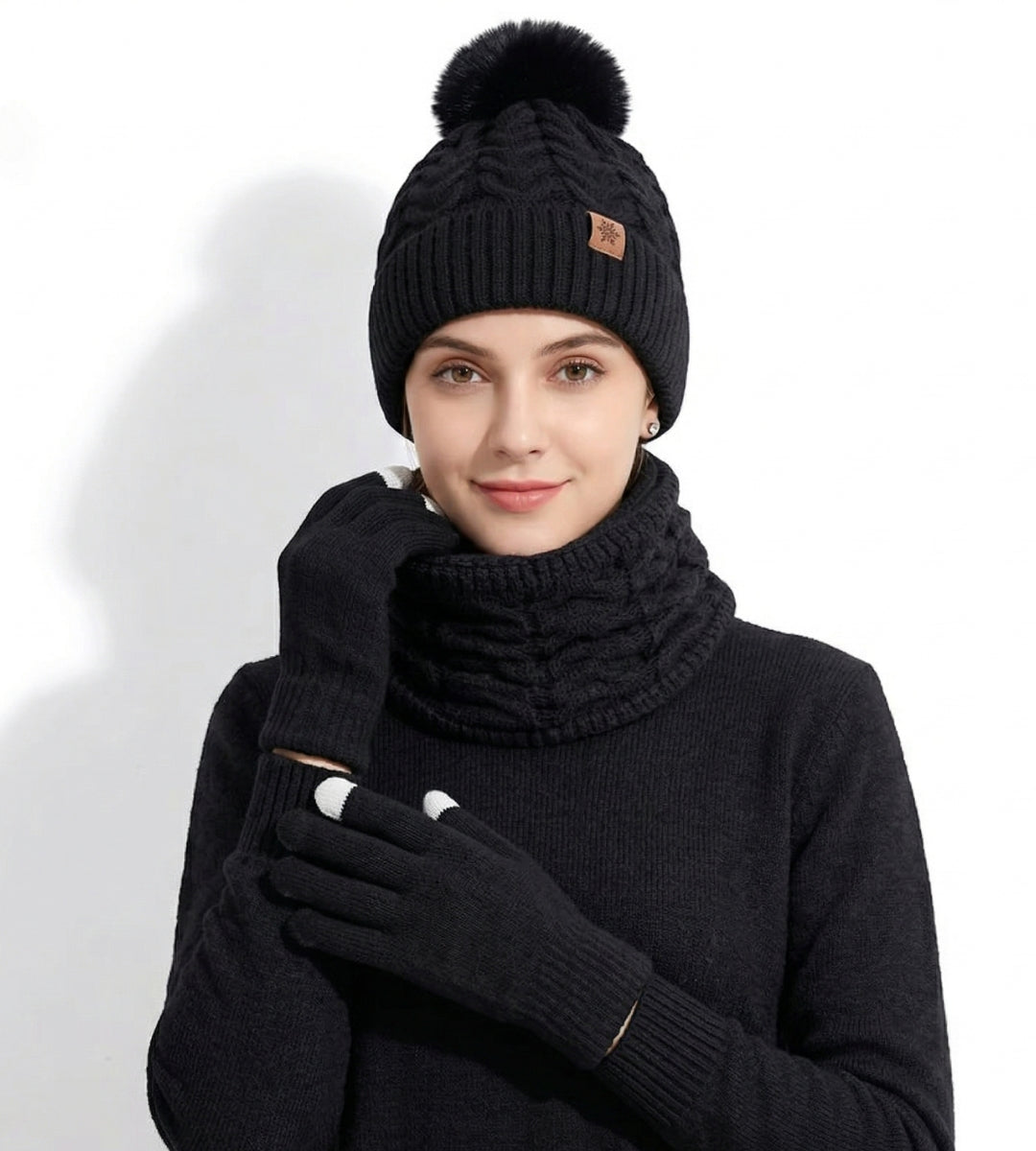 conjunto térmico feminino preto com gorro cachecol e luvas elegantes