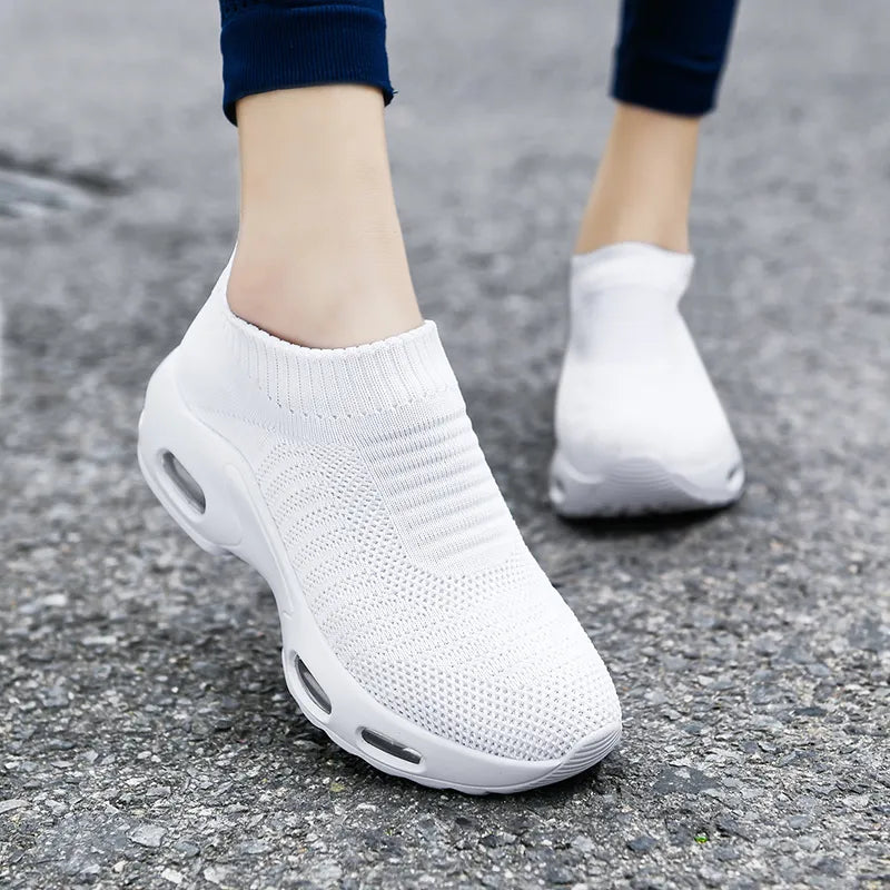 tenis branco feminino leve com palmilha respiravel