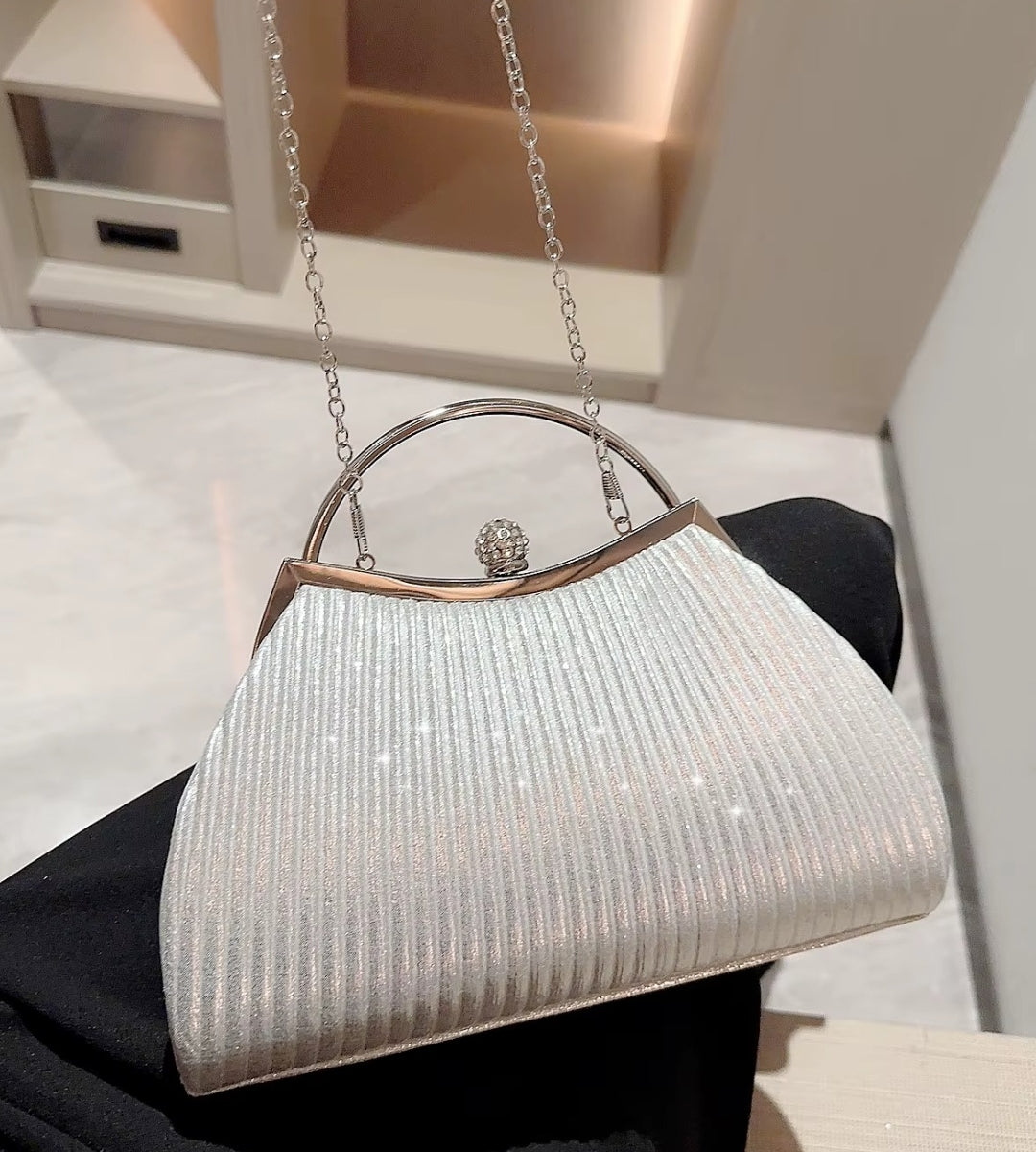 Bolsa Clutch Milano Plissada