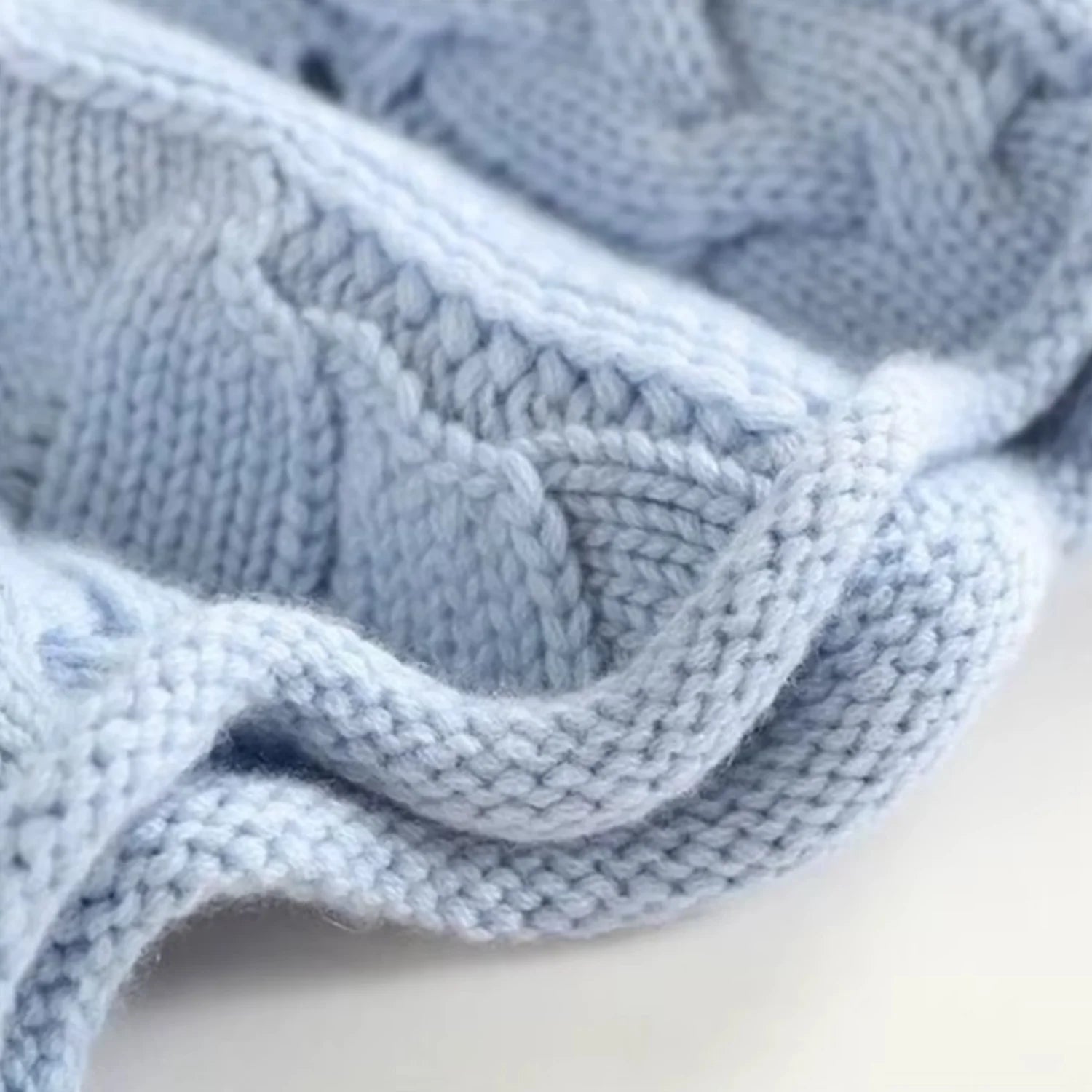 Suéter Feminino de Tricô Gola Alta Celestia Premium Inverno Elegante