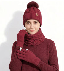 conjunto térmico feminino vermelho com gorro cachecol e luvas sofisticadas