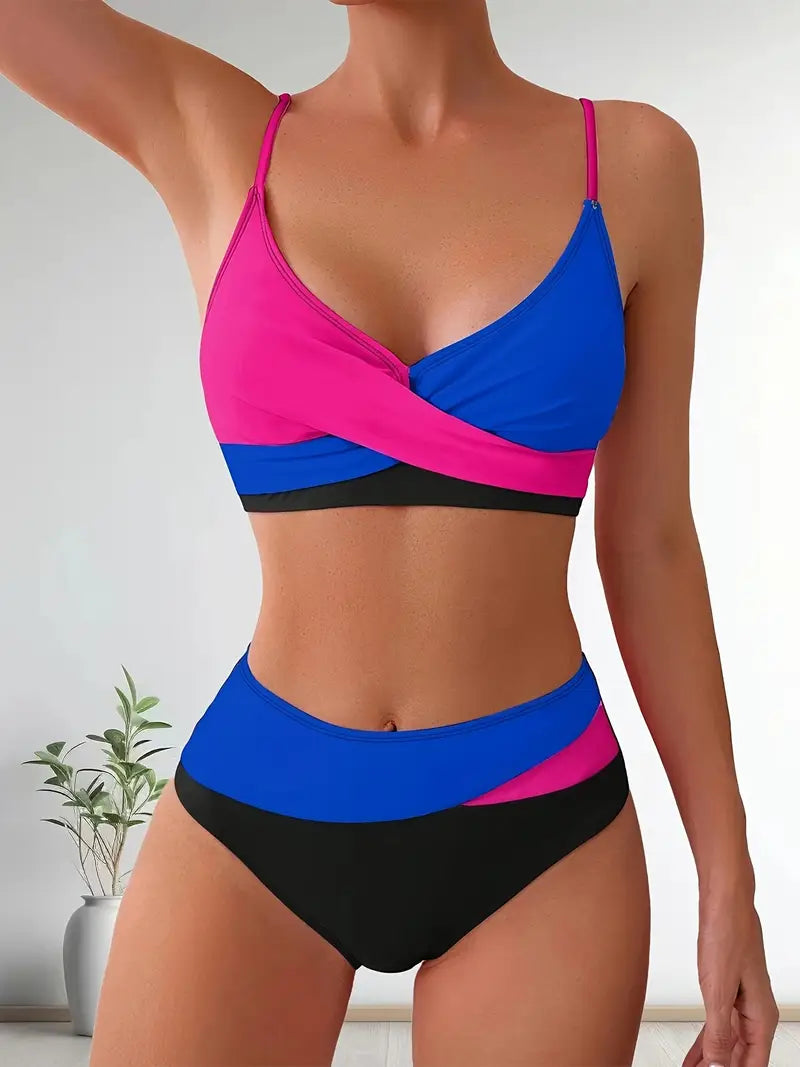 Conjunto feminino de praia cintura alta azul, rosa e preto frontal