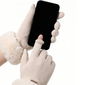 Acabamento funcional do sensor touch screen capacitivo nos dedos da luva feminina bege