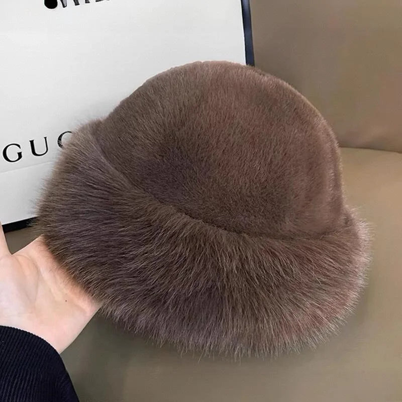 Chapéu Feminino Peluciado Bucket Hat para Inverno