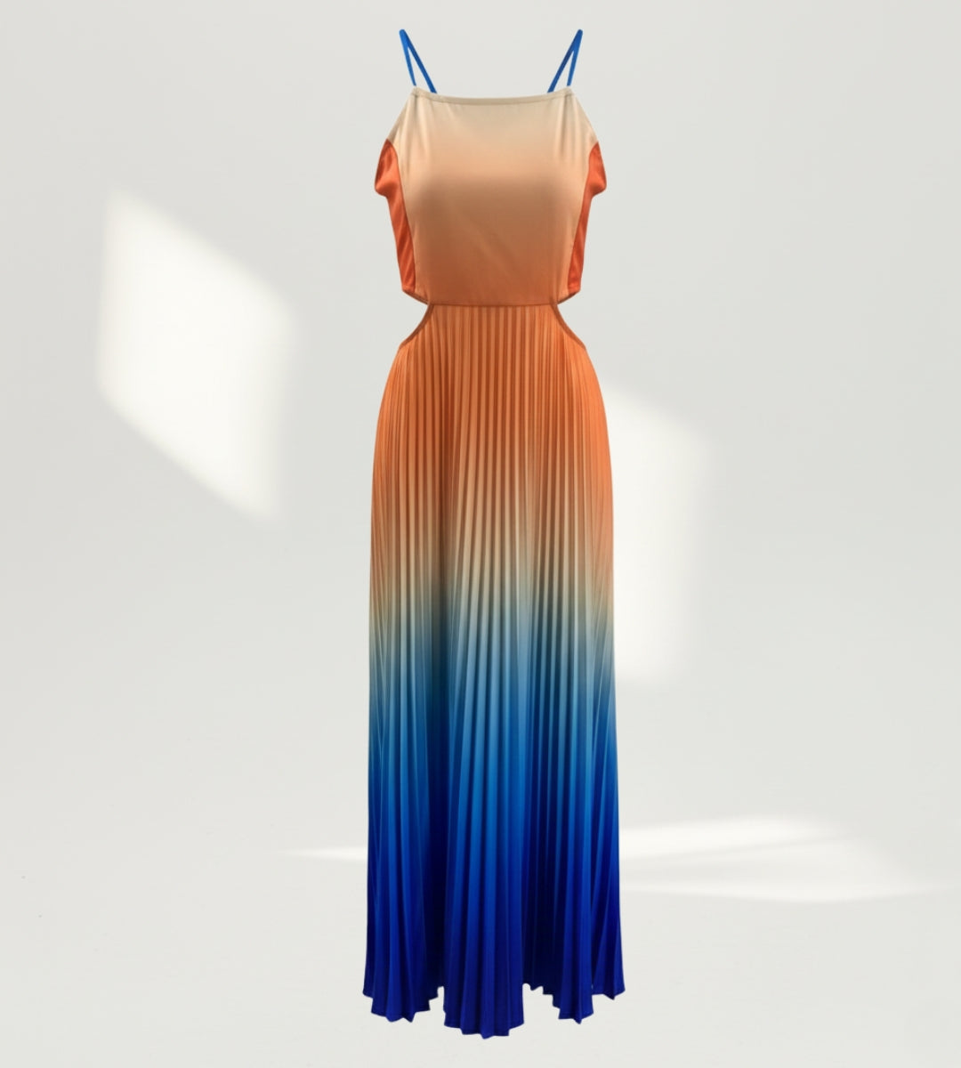Composição de moda festa com vestido ombré laranja e azul exclusivo da marca Saybeleze.