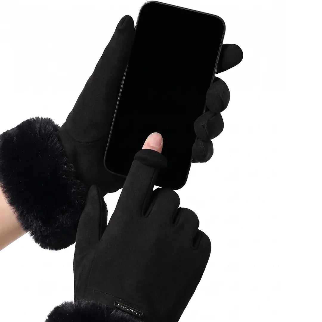 luva feminina preta com tecnologia touch screen permitindo uso de celular no frio com conforto