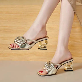 vista lateral mule Camélia Chic Saybeleze