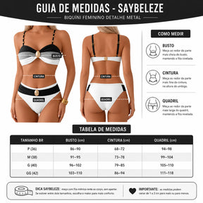 modelo de costas apresentando Biquíni feminino preto com cinza e branco e detalhe dourado