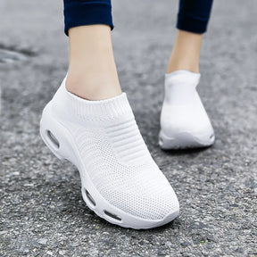 tenis branco feminino leve com palmilha respiravel