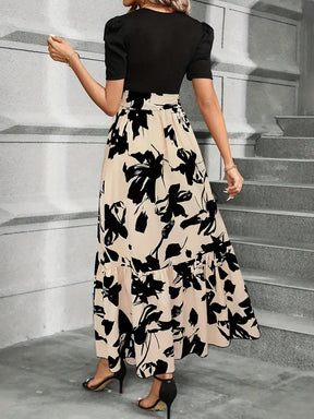 look feminino vestido preto e bege floral
