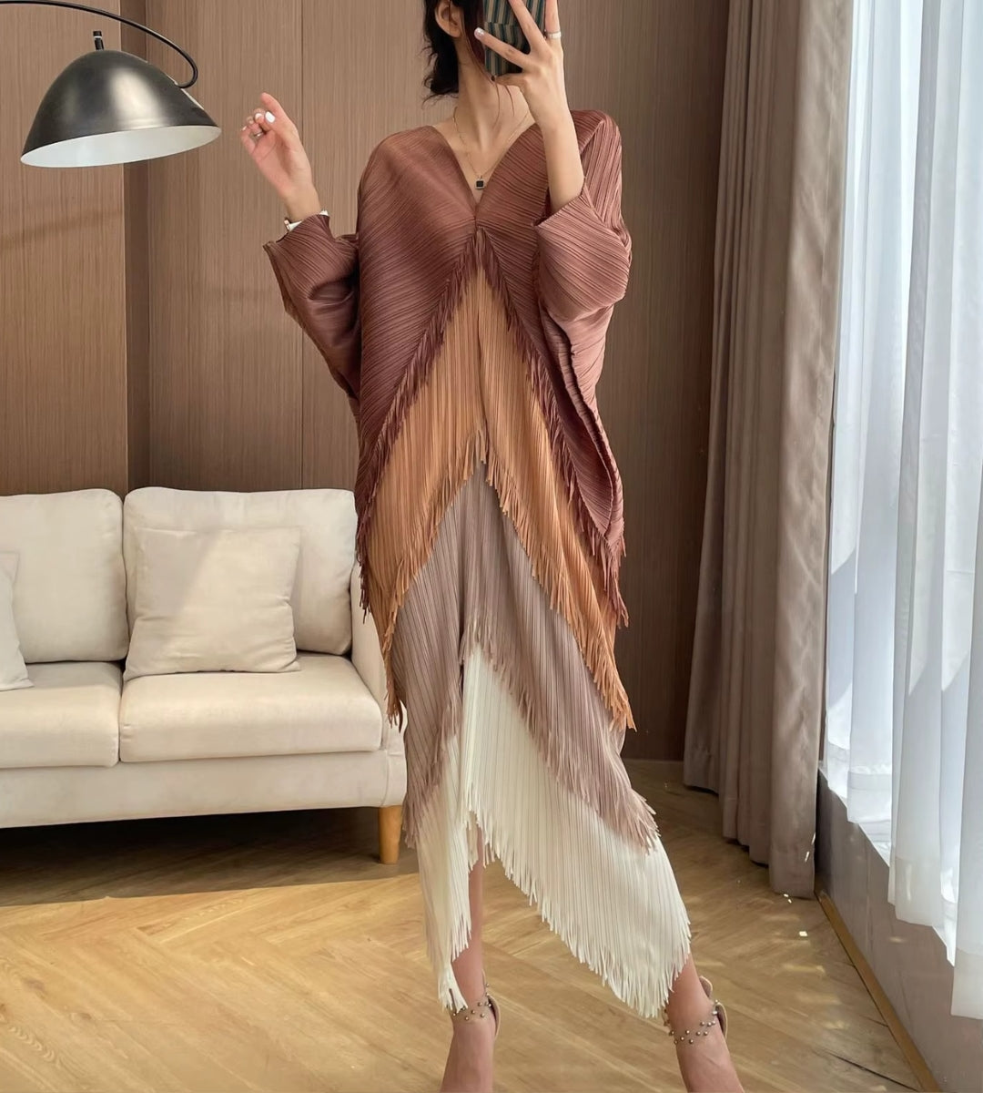   Mulher usando o vestido midi cor coffee vestido longo irregular em  manga tres quartos